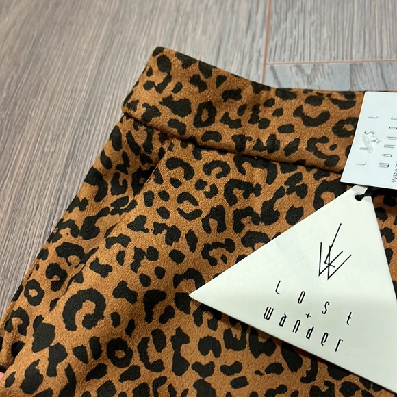 🐆🖤NWT🖤🐆Leopard print shorts XS Lost + Wander - Picture 4 of 5